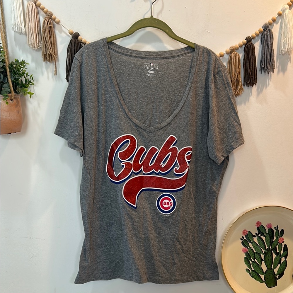 MLB Gray Cubs Women's sparkle Top